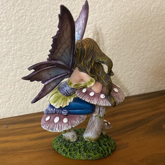 Fairy statue - Picture 3 of 5